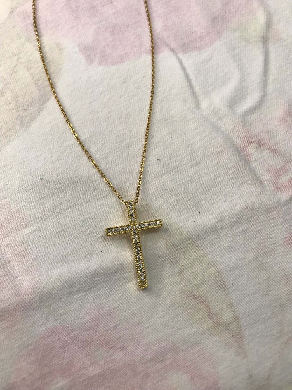 Gold Tone Stainless Steel Chain Cross White Rhinestones Necklace 16”